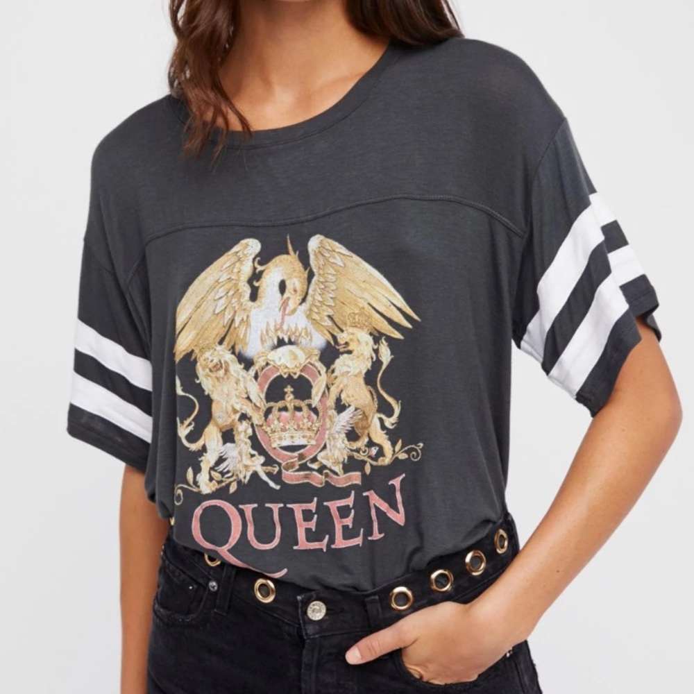 Daydreamer for Free People Queen Band Tee - Picture 2 of 6
